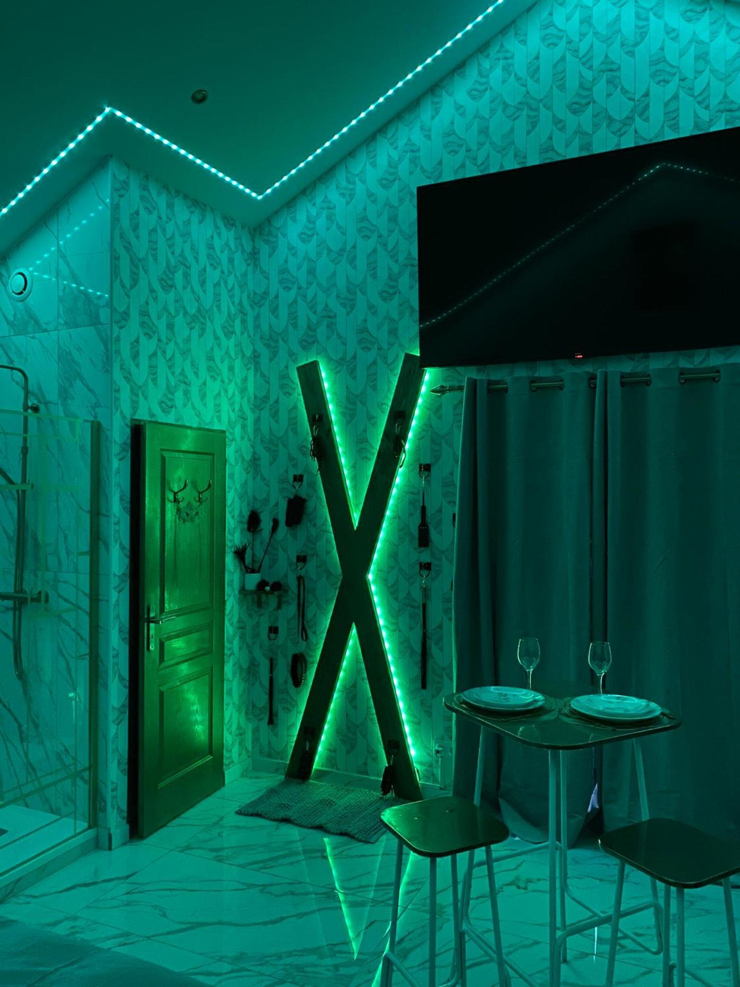 Love hôtel Desirs D'une Nuit - La Desiree *